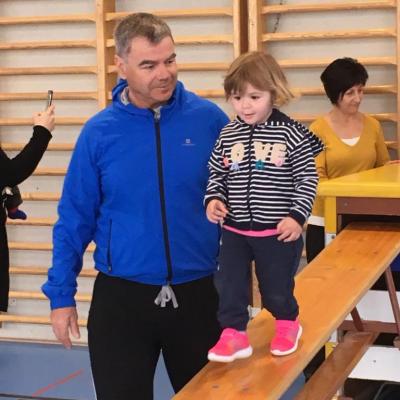 Le matin Pro Juventute. L'après-midi Pro Senectute. Tout une histoire.